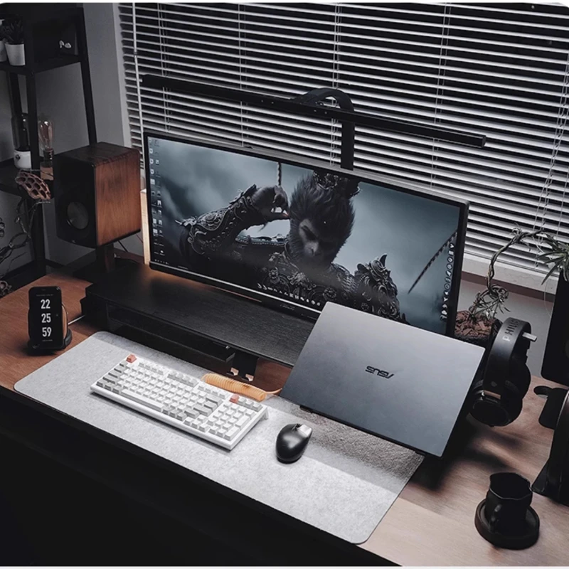 حامل شاشة معياري من خشب الجوز  - مراجعة Desk Setup For Laptop And Monitor وسعره